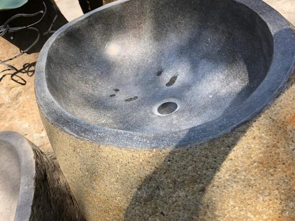 Standing stone sink
