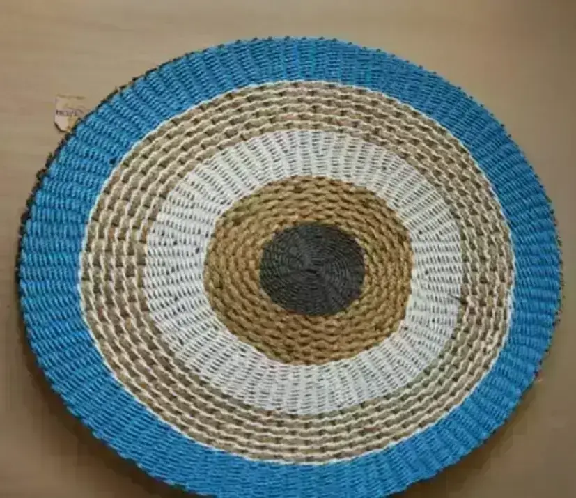 Black Circle Point Seagrass Carpet