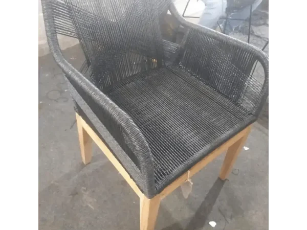 Kakashi Arm chair with cushion