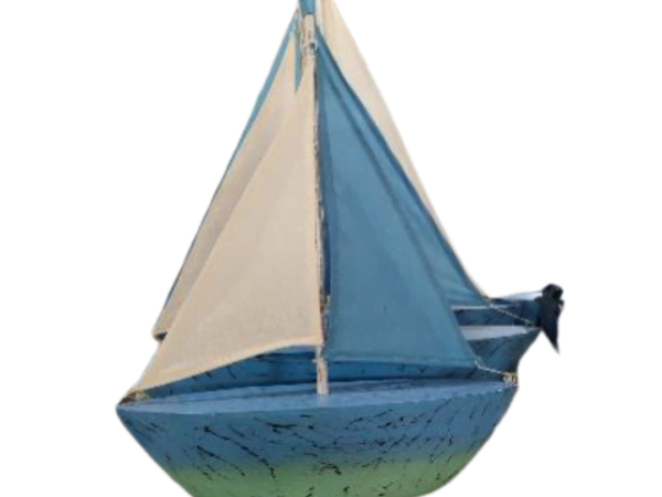 A Set Of 3 Wooden Boat