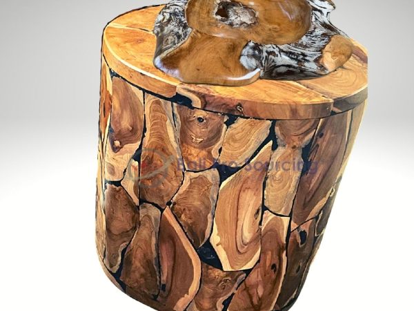 Laura Wooden Round Table