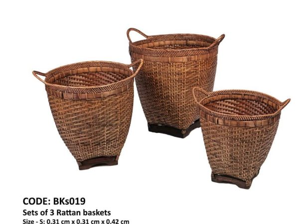 Ensemble de 3 paniers cylindriques avec lances en rotin foncé