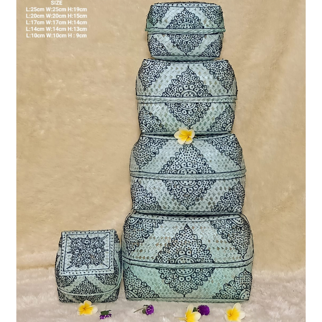 A Set Of 5 Bamboo Box – Image 4