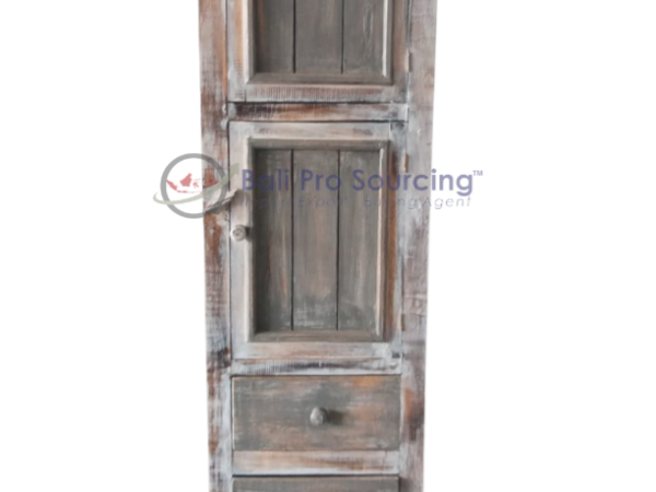 High Cabinet With Two Doors And Two Drawers