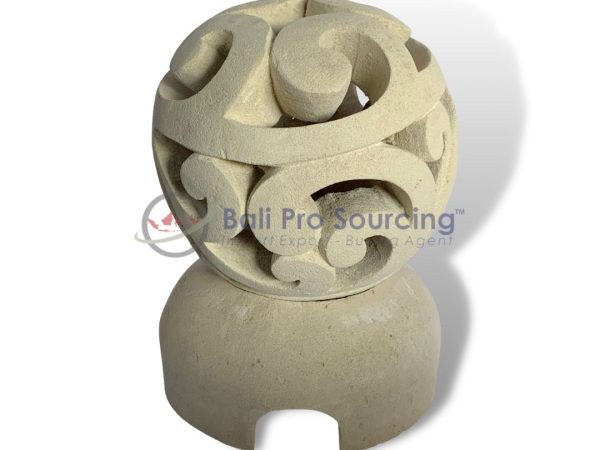 Lumini Fern Carved Garden Light