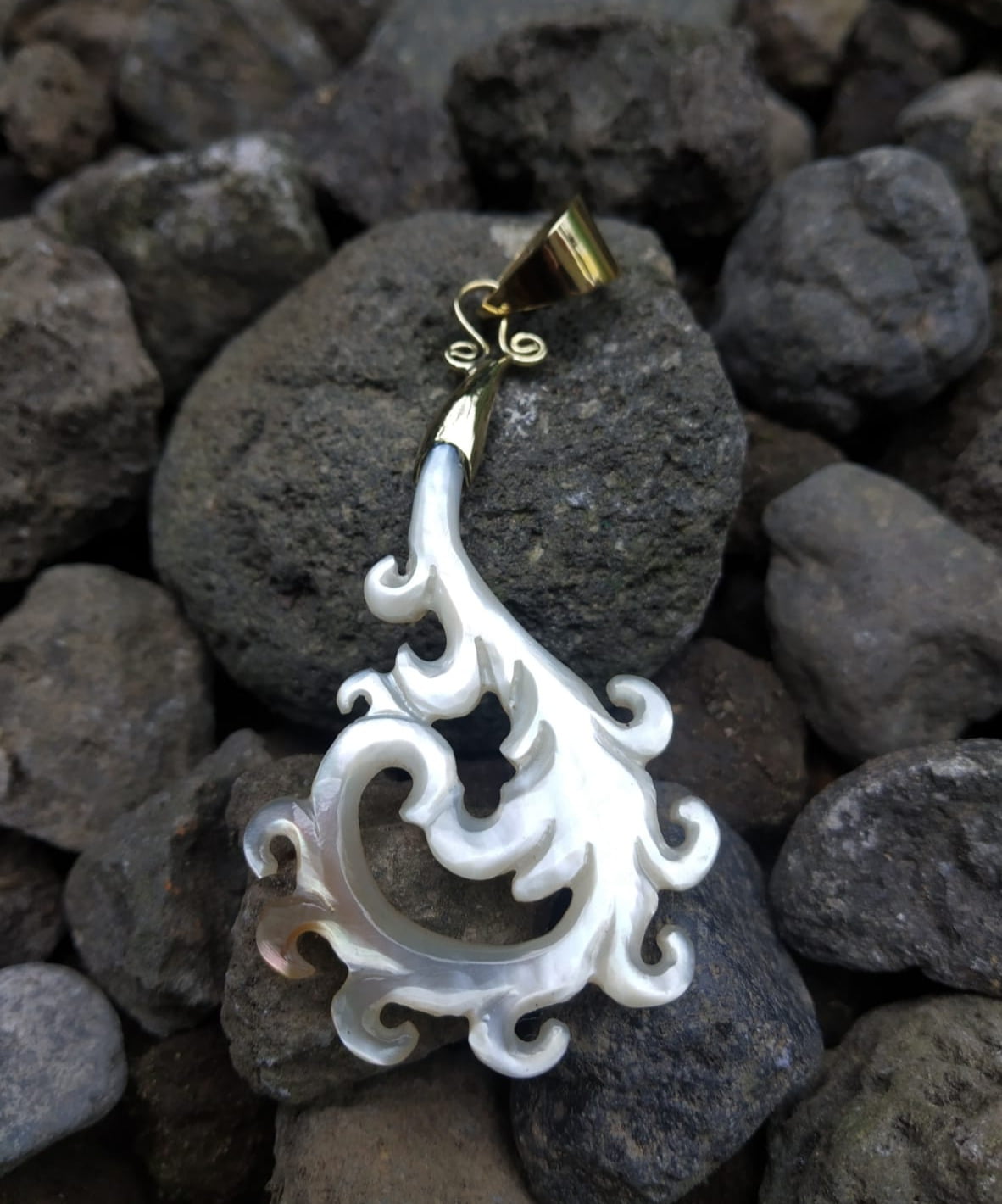 Pendant No.2