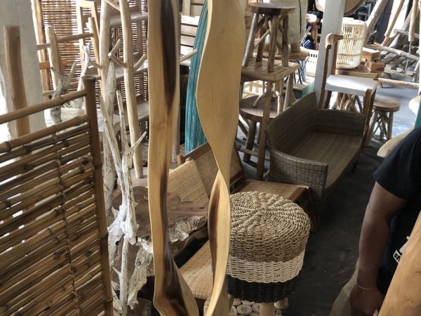 Wooden standing decoration